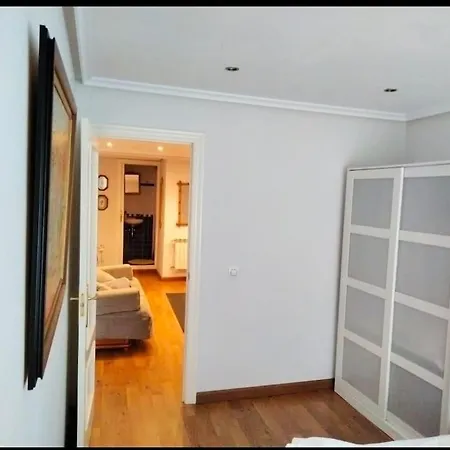 En El Centro De Appartamento Oviedo